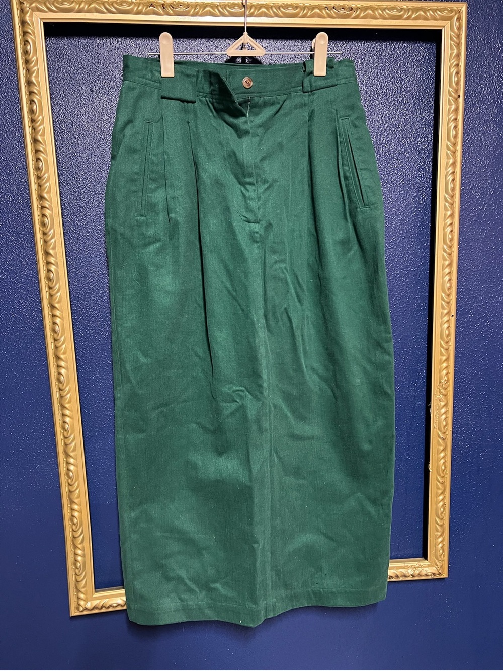 British Khaki Dark Green Corduroy Pleated Trousers